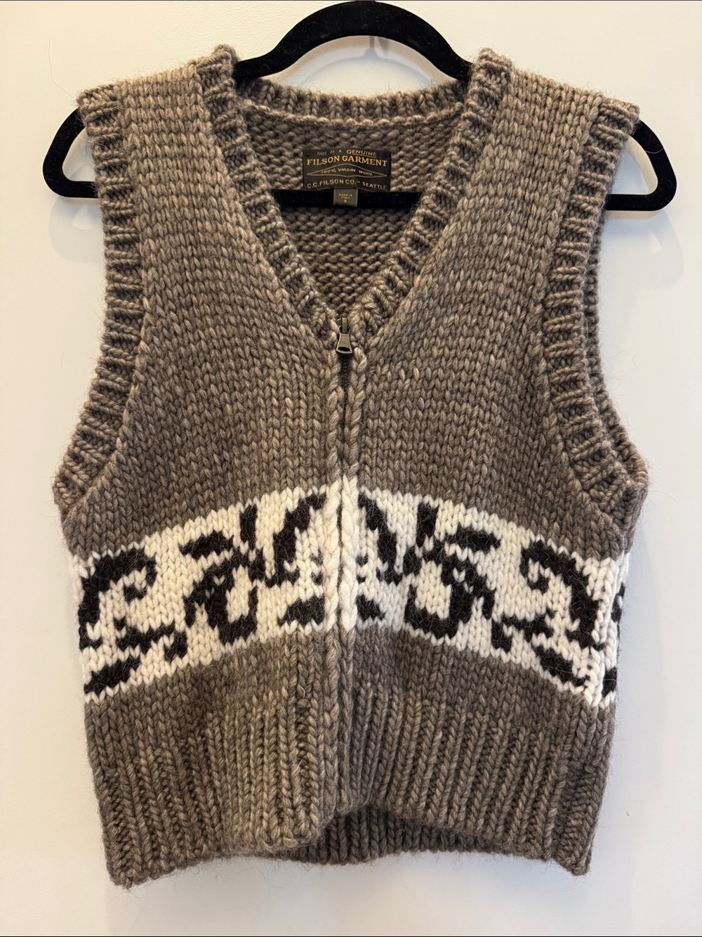 Women’s Filson wool blend vest small